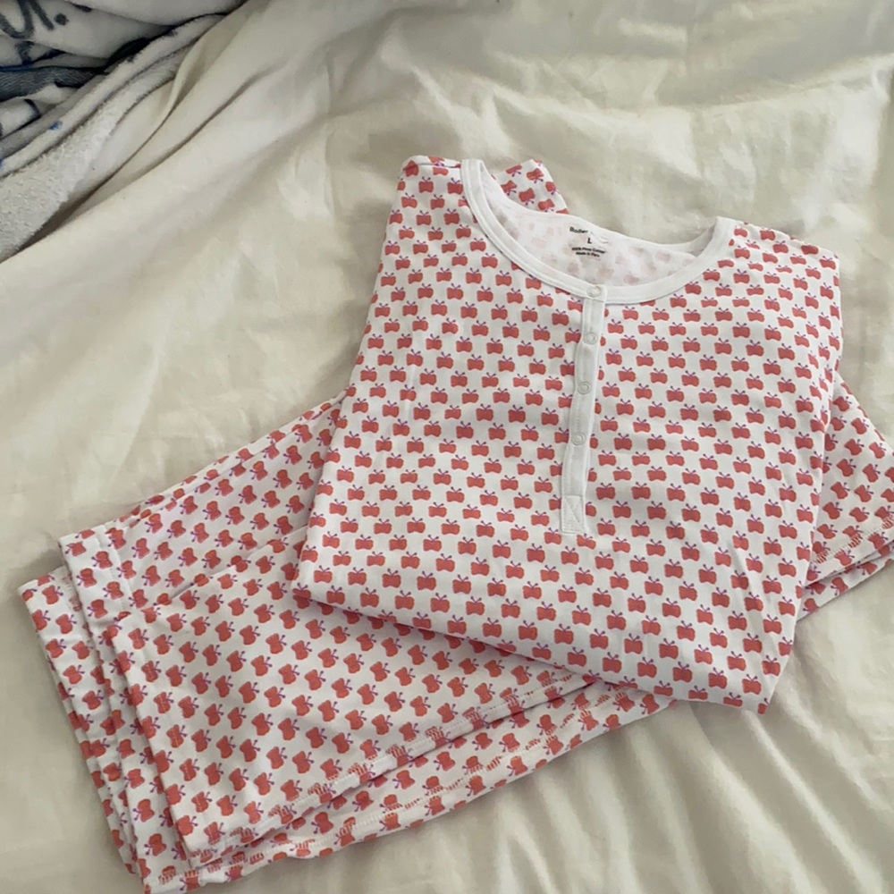 roller rabbit size large butterfly pjs